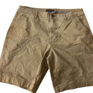 Aeropostale Men's Tan Chino Shorts